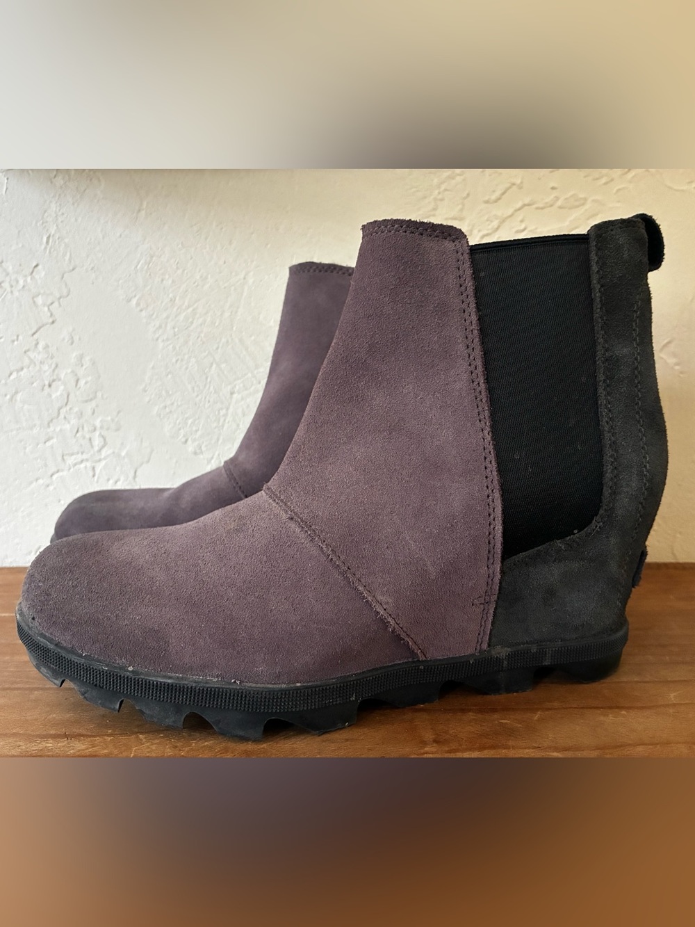 Sorel Joan Of Arctic Wedge Boots size 9